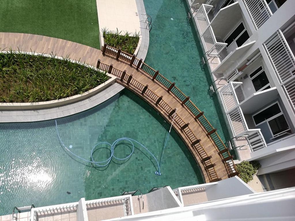 Seabreeze Residences At Breeze Residences Pasay Extérieur photo