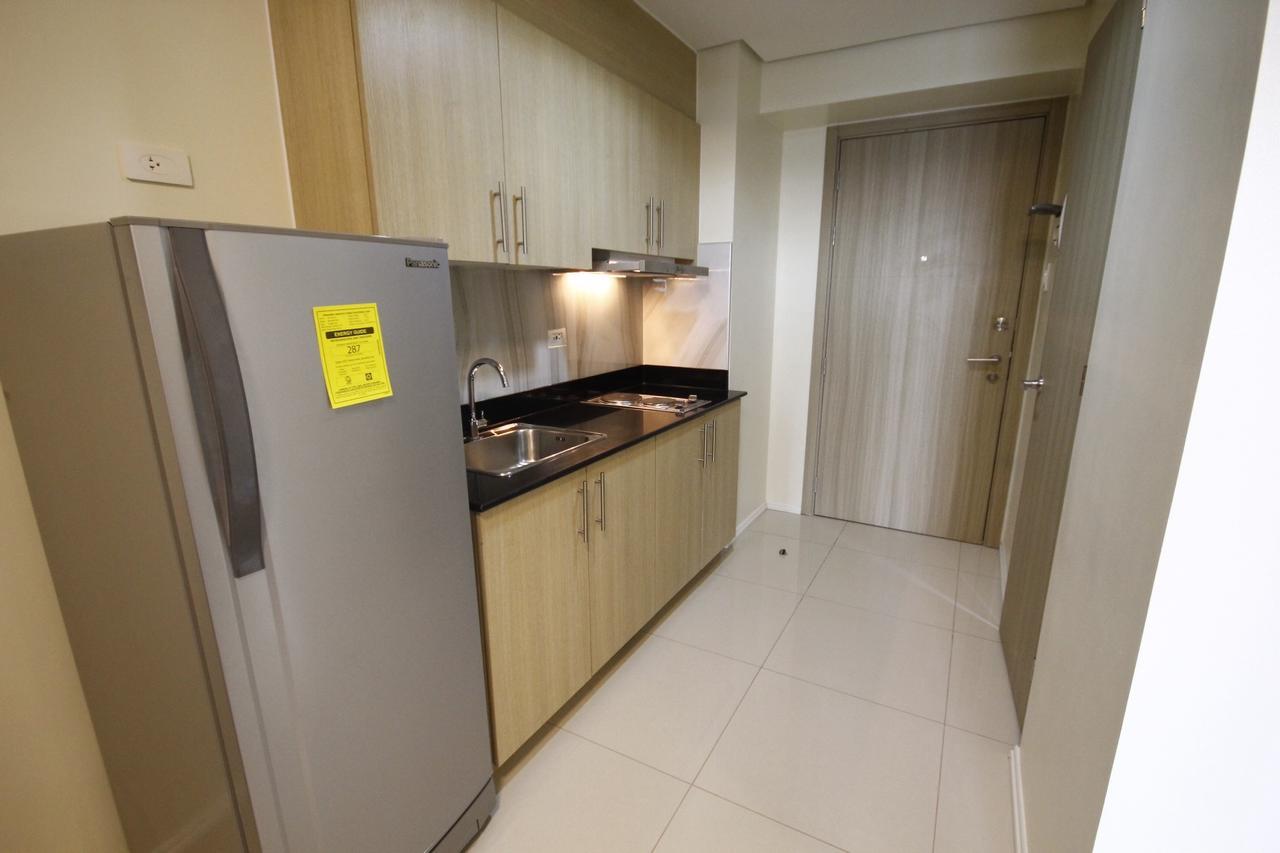 Seabreeze Residences At Breeze Residences Pasay Extérieur photo