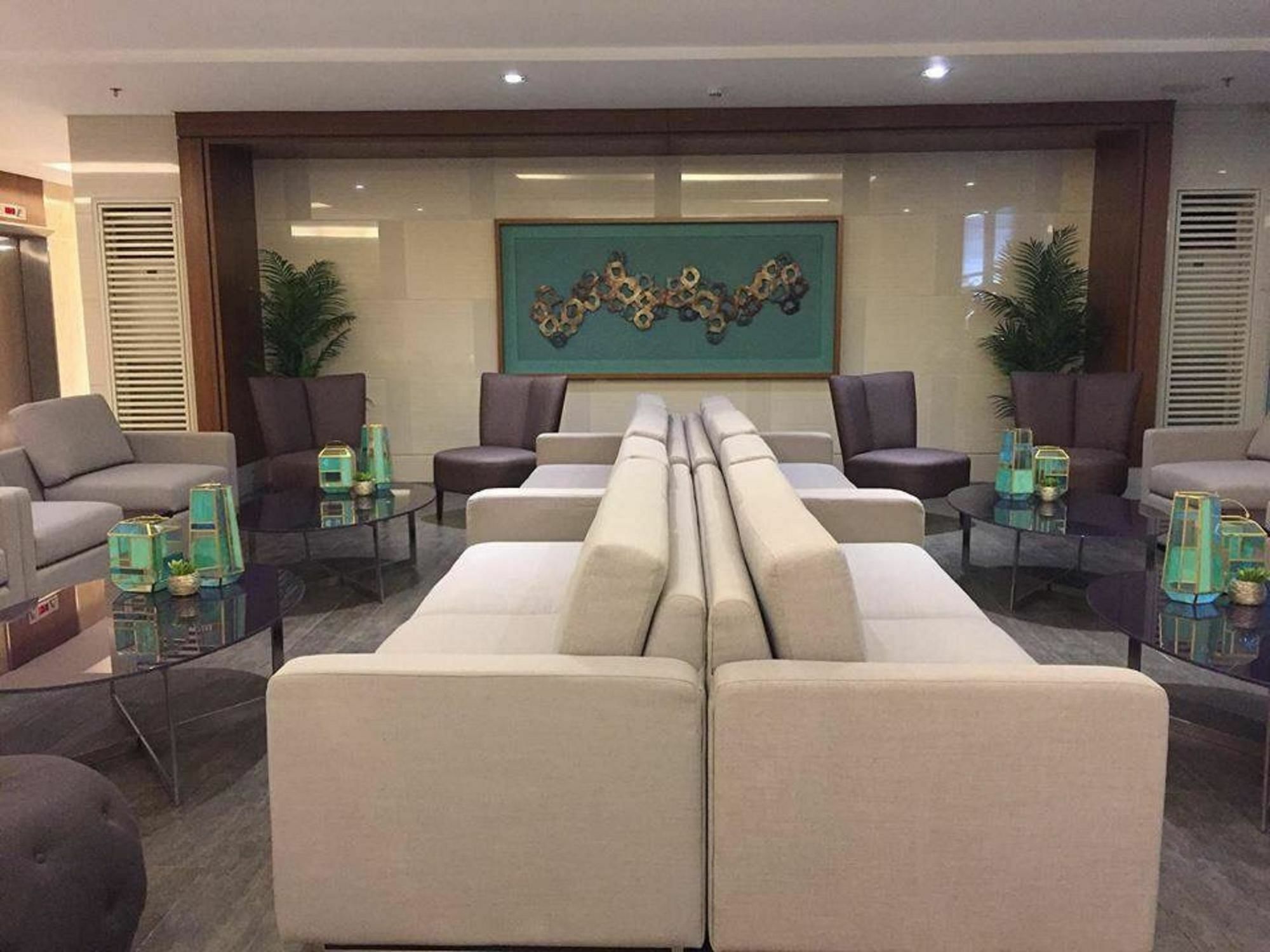 Seabreeze Residences At Breeze Residences Pasay Extérieur photo